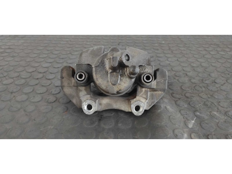 Recambio de pinza de freno delantera derecha para ford grand c-max titanium referencia OEM IAM 8143EP  