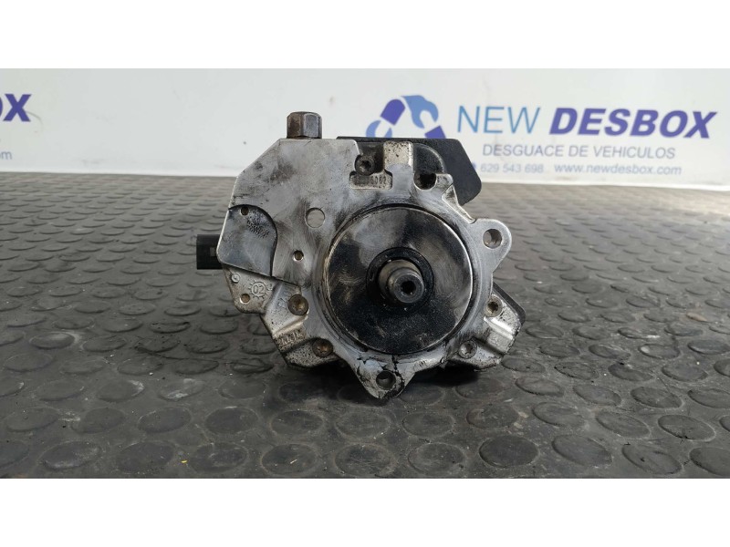 Recambio de bomba inyeccion para bmw serie 3 compact (e46) 2.0 16v diesel cat referencia OEM IAM 7788670  