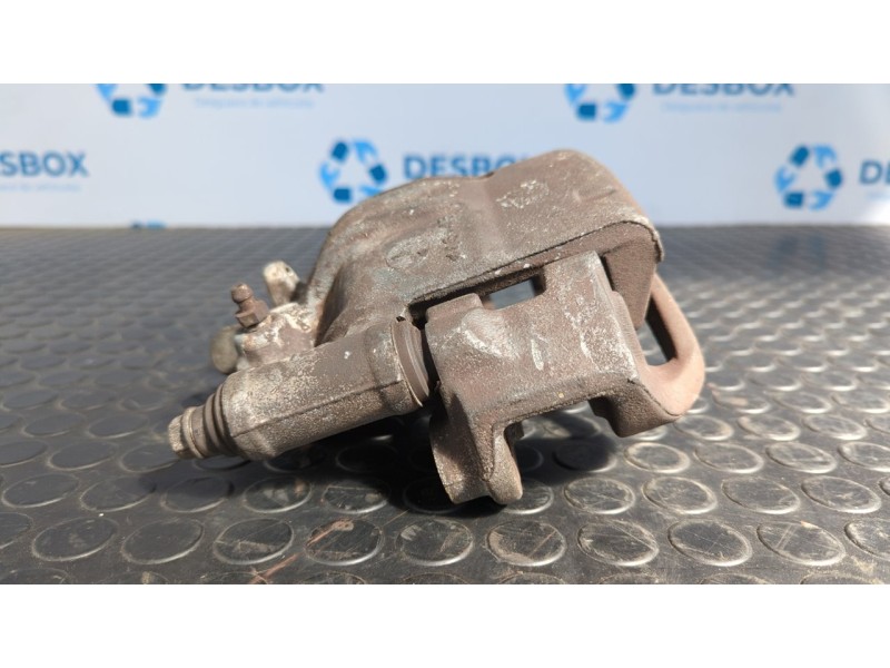 Recambio de pinza de freno trasera izquierda para mercedes-benz sprinter 02.00  combi 213 cdi (902.671-672) referencia OEM IAM 4