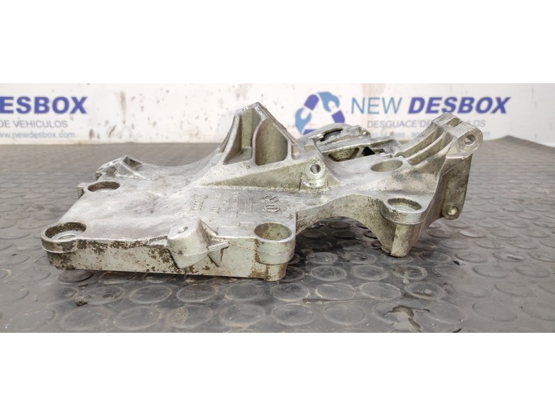 Recambio de soporte motor para volkswagen golf v berlina (1k1) gt sport referencia OEM IAM 03G903143A  