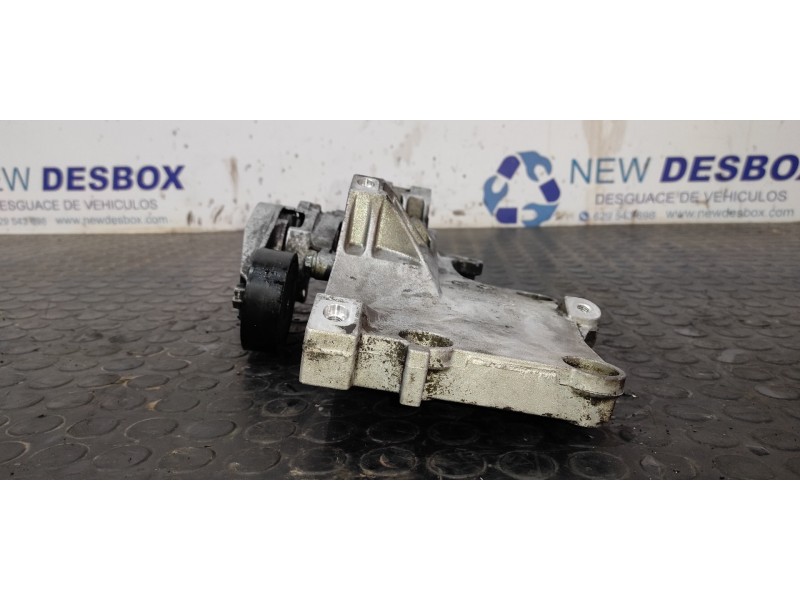 Recambio de soporte motor para volkswagen golf v berlina (1k1) gt sport referencia OEM IAM 03G903143A  