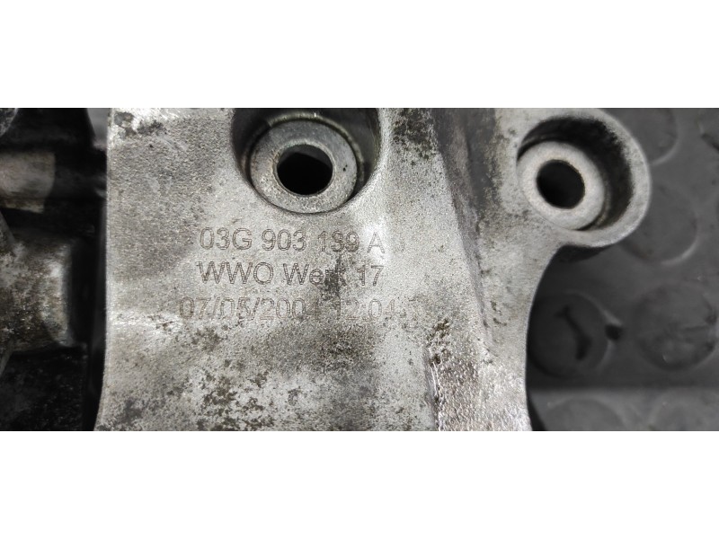 Recambio de soporte motor para volkswagen golf v berlina (1k1) gt sport referencia OEM IAM 03G903143A  