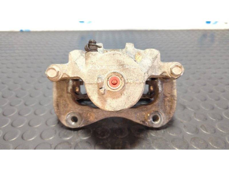 Recambio de pinza de freno delantera izquierda para hyundai tucson (jm) 2.0 crdi cat referencia OEM IAM BC140092  