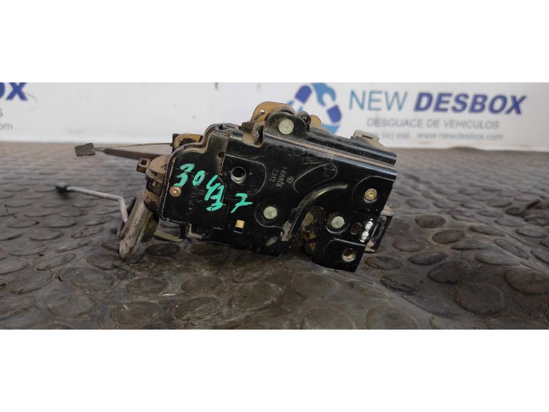 Recambio de cerradura puerta delantera derecha para volkswagen caddy ka/kb (2k) 2.0 sdi referencia OEM IAM 3B1837016  