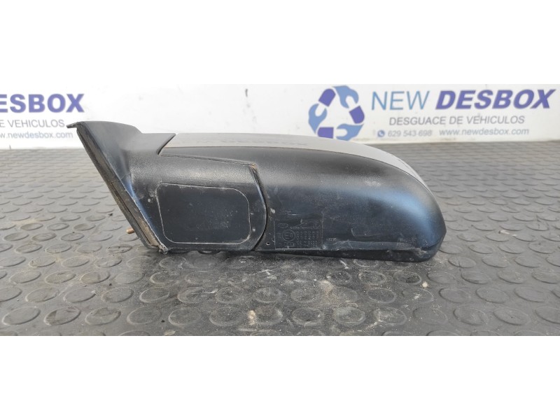 Recambio de retrovisor izquierdo para hyundai tucson (jm) 2.0 crdi comfort (4wd) referencia OEM IAM 012268  