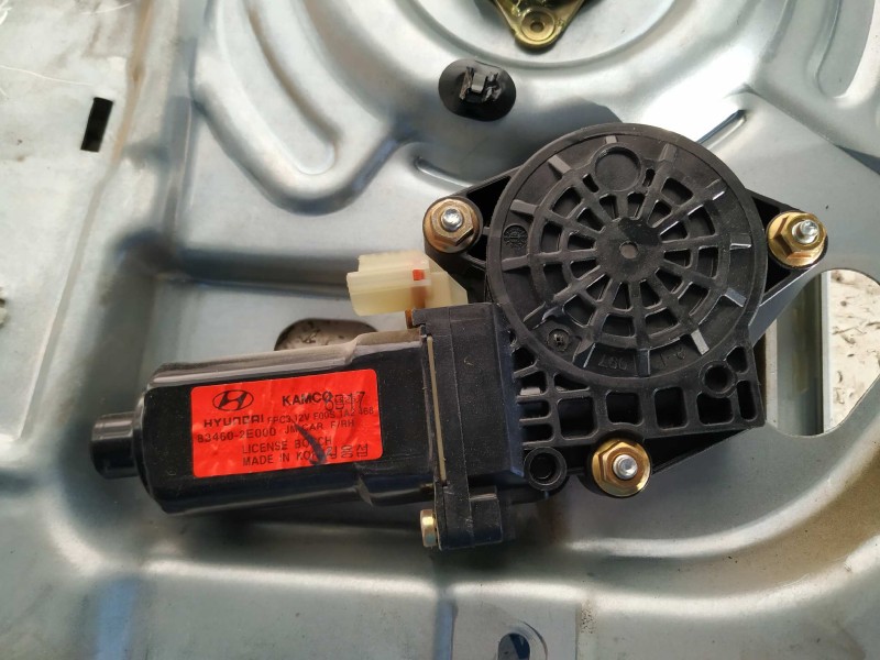 Recambio de elevalunas trasero derecho para hyundai tucson (jm) 2.0 crdi comfort (4wd) referencia OEM IAM 834802E010  