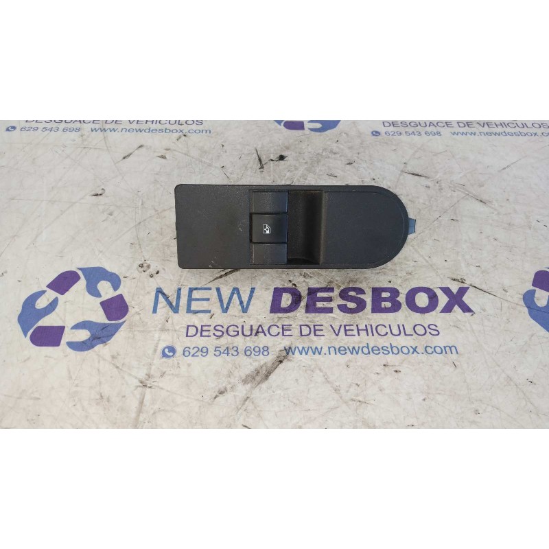 Recambio de mando elevalunas delantero derecho para opel zafira b cosmo referencia OEM IAM 13228709  