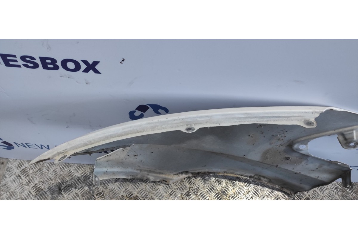 Recambio de aleta delantera derecha para ford transit caja cerrada, larga (fy) (2000 =>) 2.0 tde cat referencia OEM IAM   