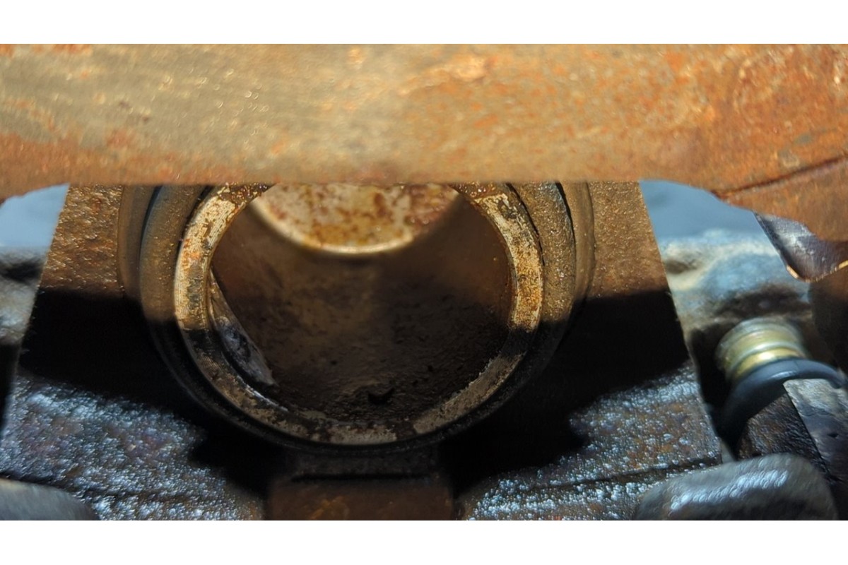 Recambio de pinza de freno trasera izquierda para toyota land cruiser (j9) td vx (5-ptas.) (kzj95) referencia OEM IAM 14B  