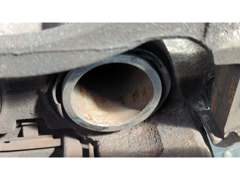 Recambio de pinza de freno trasera izquierda para mercedes-benz sprinter 02.00  combi 213 cdi (902.671-672) referencia OEM IAM 4