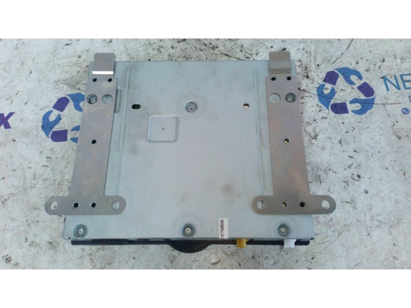 Recambio de sistema audio / radio cd para audi q7 (4l) 3.0 v6 24v tdi referencia OEM IAM 4E0035541  