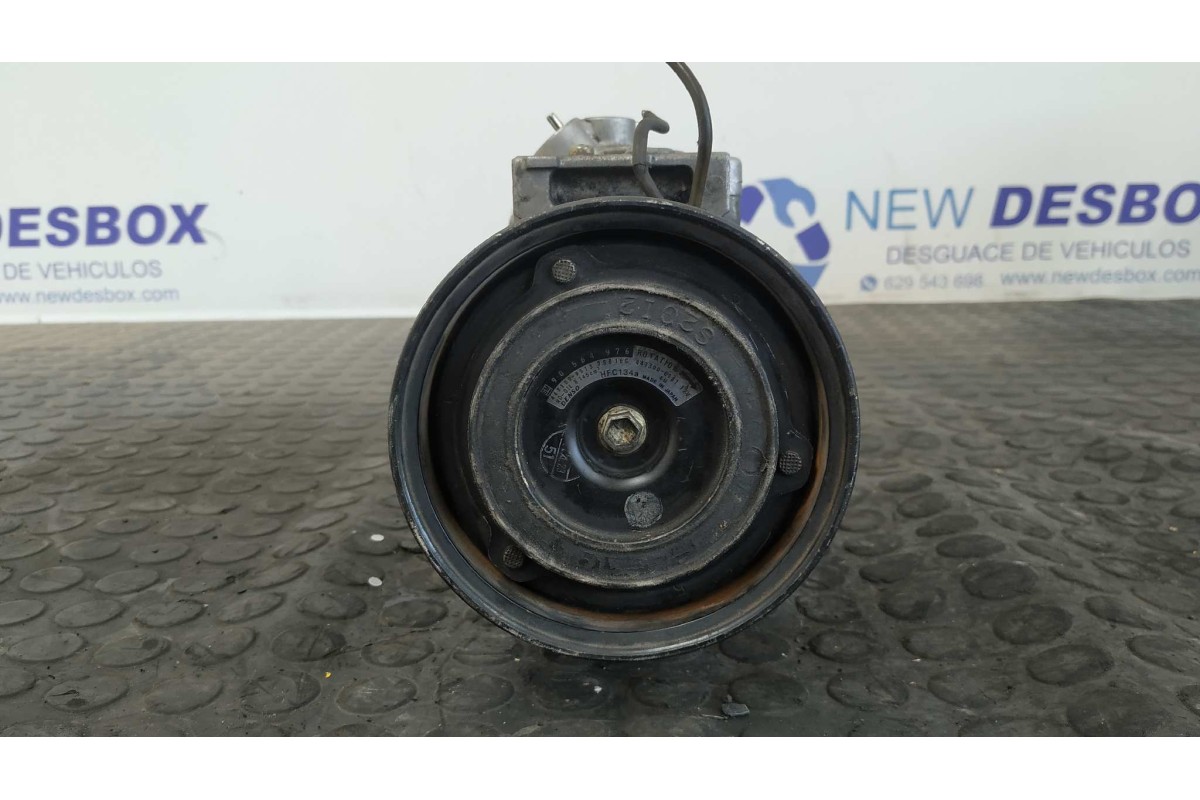 Recambio de compresor aire acondicionado para opel omega b 2.5 turbodiesel (x 25 td / u 25 td / l93) referencia OEM IAM 90564976