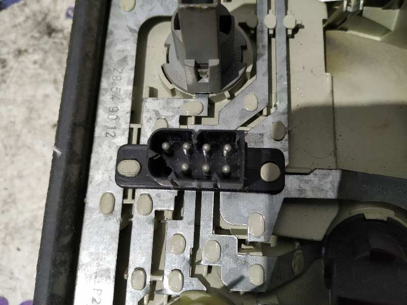 Recambio de piloto trasero izquierdo para bmw serie 3 coupe (e36) 1.8 16v cat referencia OEM IAM 1387653  
