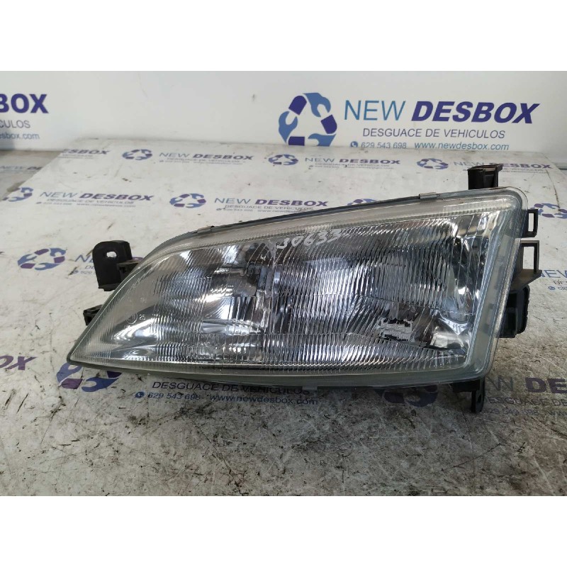 Recambio de faro izquierdo para opel vectra b berlina básico (1999) referencia OEM IAM 02521985  