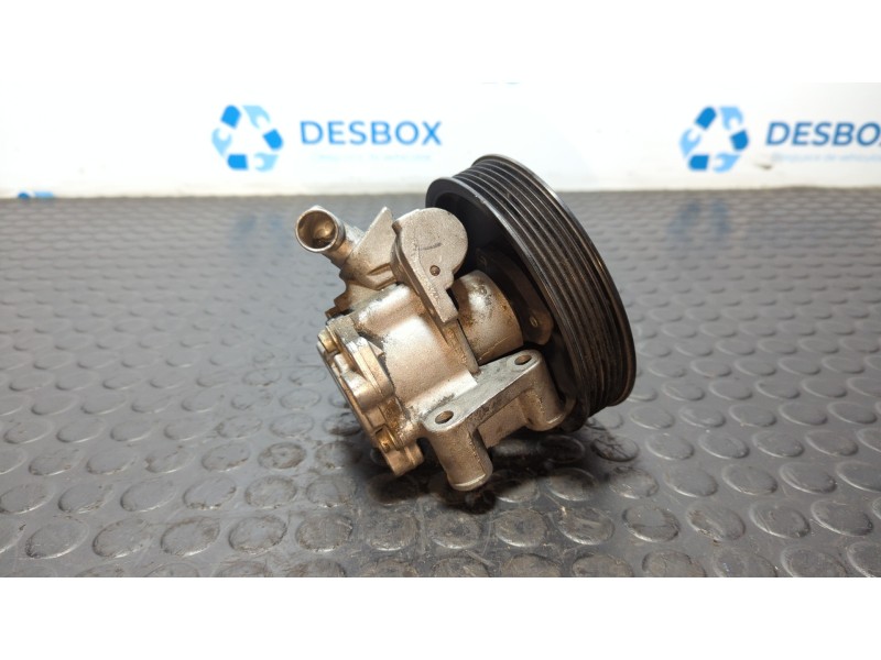 Recambio de bomba direccion para mercedes-benz clase c (w203) berlina 220 cdi (203.006) referencia OEM IAM A6112300115  