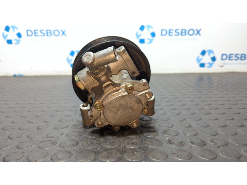Recambio de bomba direccion para mercedes-benz clase c (w203) berlina 220 cdi (203.006) referencia OEM IAM A6112300115  