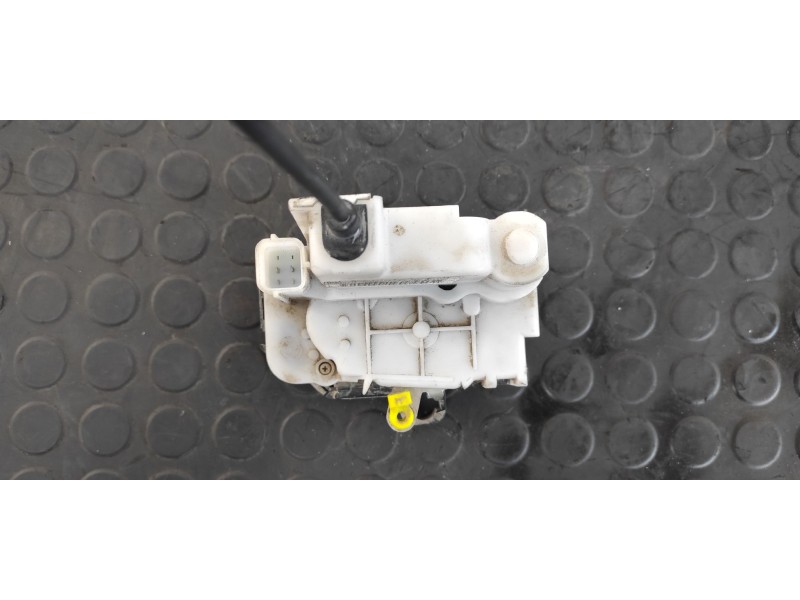 Recambio de cerradura puerta delantera derecha para fiat panda (169) 1.3 16v jtd dynamic referencia OEM IAM 51826966  