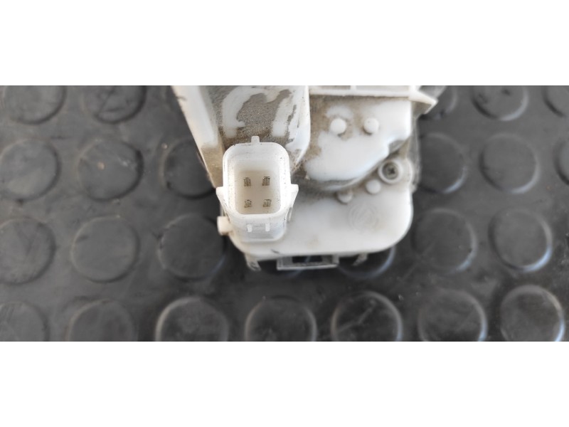 Recambio de cerradura puerta trasera derecha para fiat panda (169) 1.3 16v jtd dynamic referencia OEM IAM 51826982  
