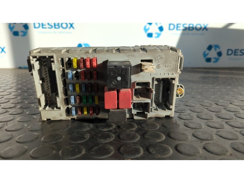 Recambio de caja reles / fusibles para fiat doblo (119) 1.9 jtd cat referencia OEM IAM 46520600CPL  