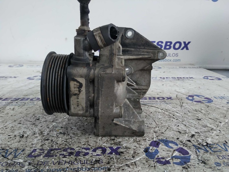 Recambio de bomba direccion para iveco daily combi combi 29 l ... batalla 3000l referencia OEM IAM 7612955117  