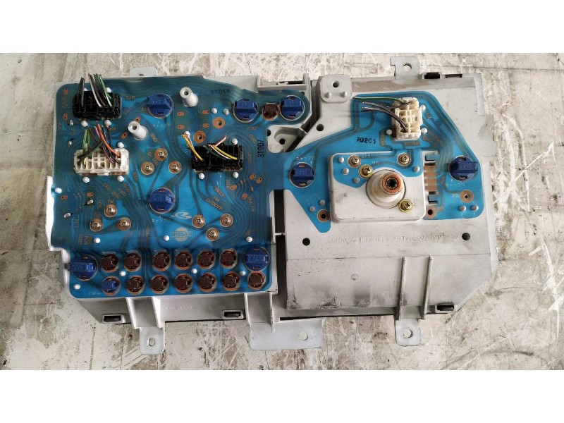 Recambio de cuadro instrumentos para nissan cabstar e referencia OEM IAM 3T907  