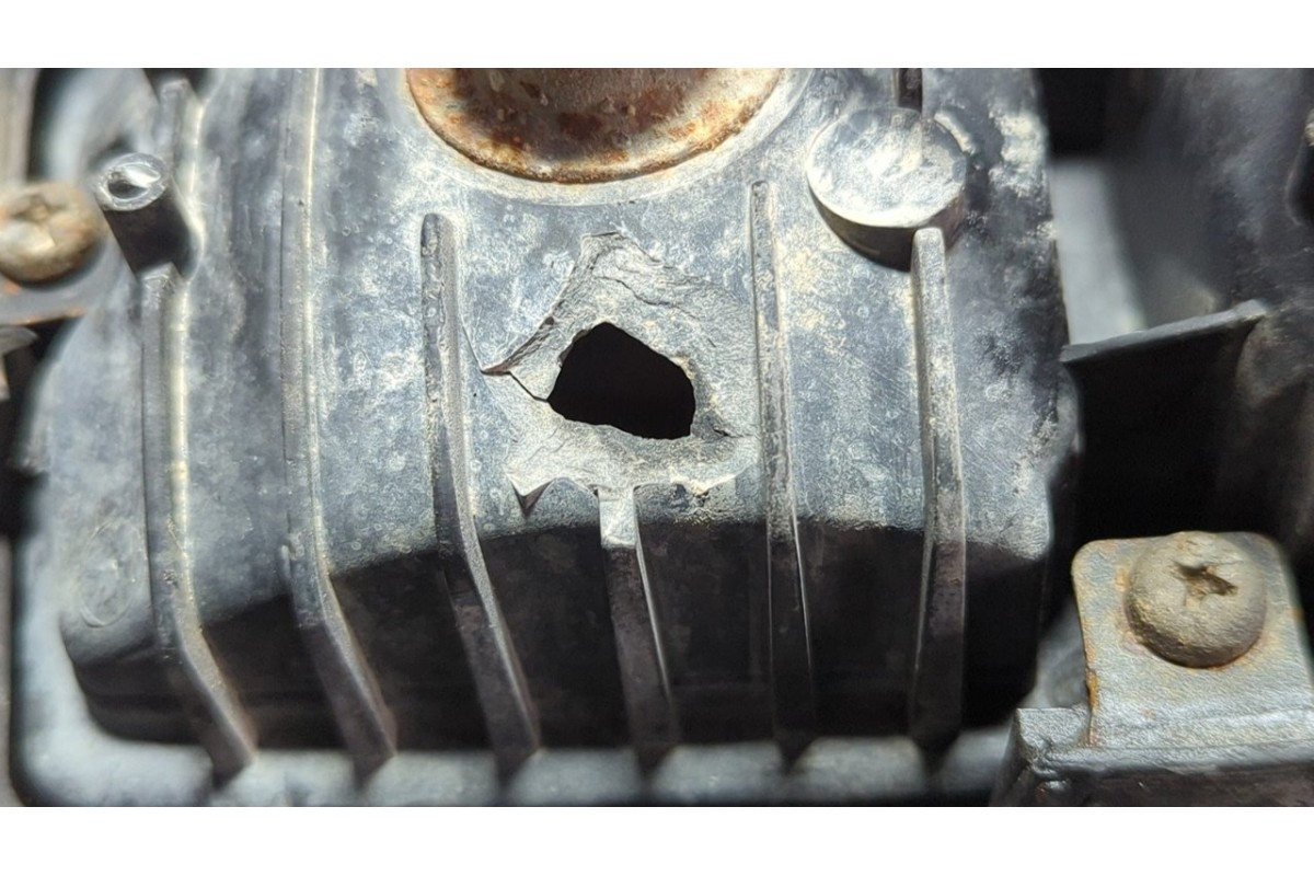 Recambio de piloto trasero derecho paragolpes para toyota land cruiser (j9) td vx (5-ptas.) (kzj95) referencia OEM IAM 6026  