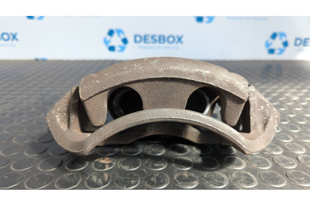 Recambio de pinza de freno trasera derecha para mercedes-benz sprinter 02.00  combi 213 cdi (902.671-672) referencia OEM IAM 45+