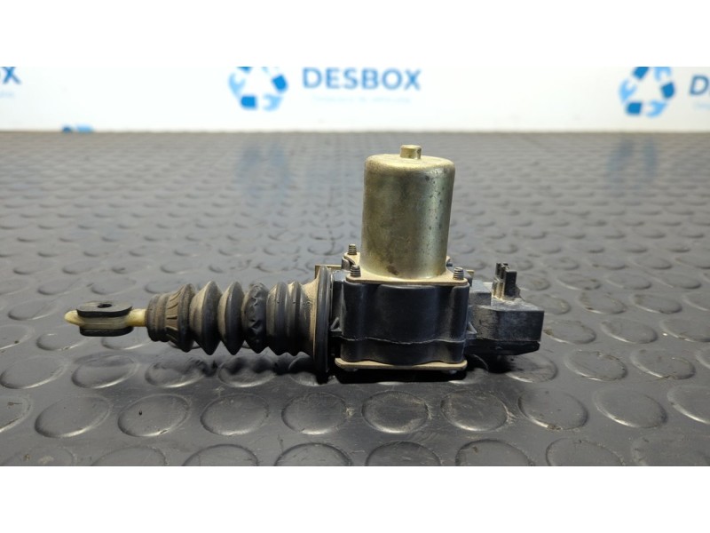 Recambio de motor cierre centralizado delantero derecho para jeep cherokee (xj) 2.1 turbodiesel referencia OEM IAM 5045719  