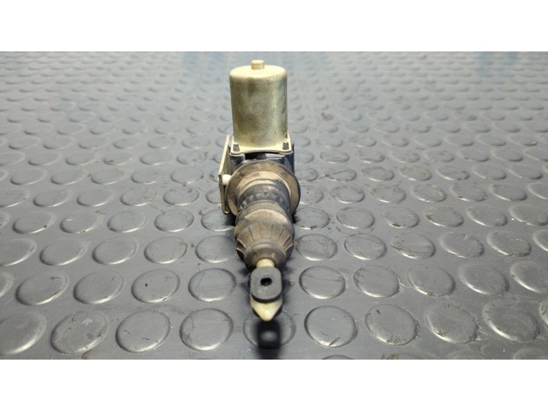Recambio de motor cierre centralizado delantero derecho para jeep cherokee (xj) 2.1 turbodiesel referencia OEM IAM 5045719  