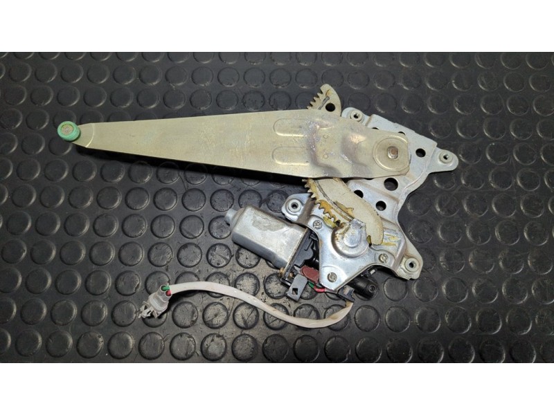 Recambio de elevalunas trasero derecho para toyota land cruiser (j9) td vx (5-ptas.) (kzj95) referencia OEM IAM 8572060070  