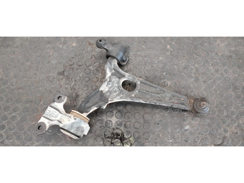 Recambio de brazo derecho inferior delantero para fiat ulysse (179) 2.2 jtd dynamic referencia OEM IAM 0052  