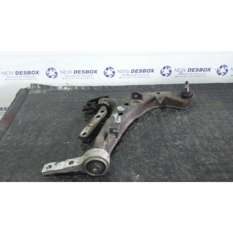 Recambio de brazo derecho inferior delantero para nissan primera berlina (p12) acenta referencia OEM IAM   