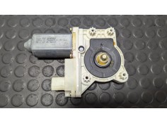 Recambio de motor elevalunas delantero derecho para bmw serie 7 (e65/e66) 730d referencia OEM IAM 676283820021  