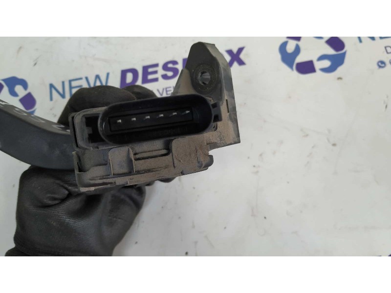 Recambio de pedal acelerador para ford tourneo connect (tc7) 1.8 tdci cat referencia OEM IAM 7T119F836CC  