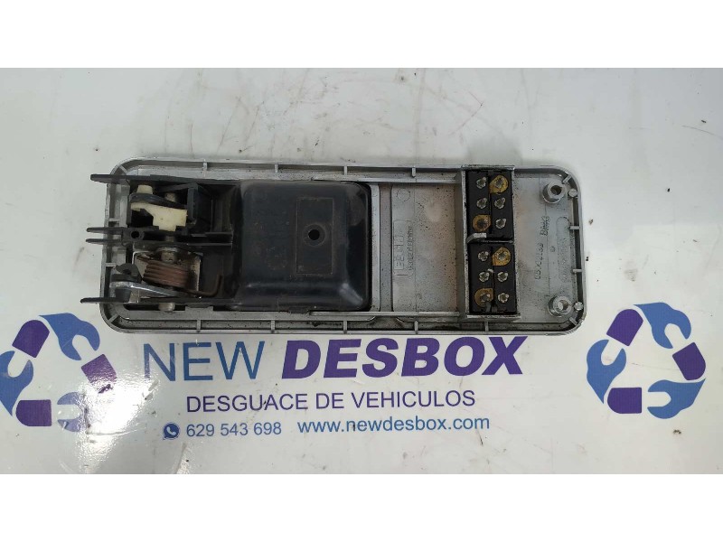 Recambio de maneta interior delantera derecha para chrysler jeep cherokee (xj) 2.5 turbodiesel referencia OEM IAM 955002154  