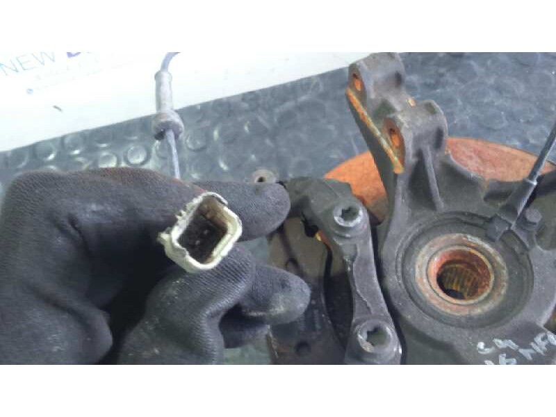 Recambio de mangueta delantera derecha para citroen c4 berlina 1.6 16v cat (nfu / tu5jp4) referencia OEM IAM   