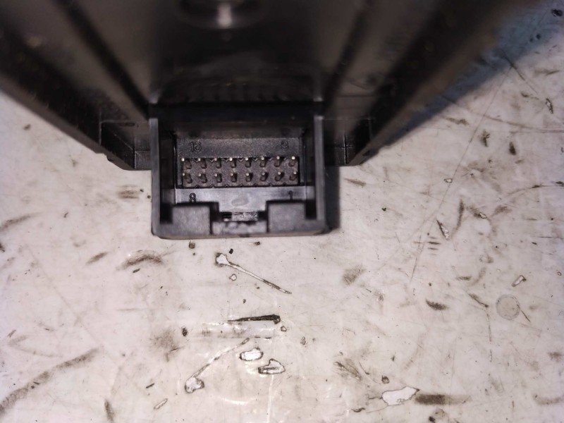 Recambio de mando elevalunas delantero izquierdo para audi a6 berlina (4b2) 1.8 20v turbo referencia OEM IAM 4B0959851  