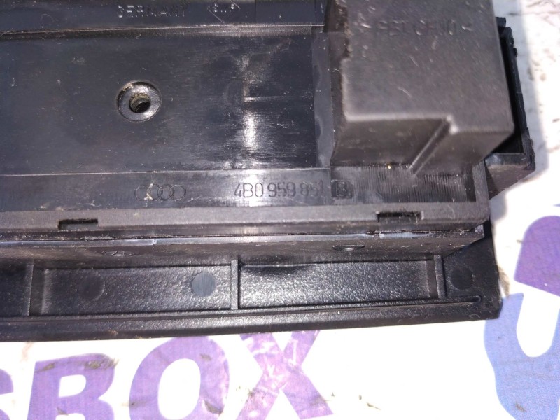 Recambio de mando elevalunas delantero izquierdo para audi a6 berlina (4b2) 1.8 20v turbo referencia OEM IAM 4B0959851  