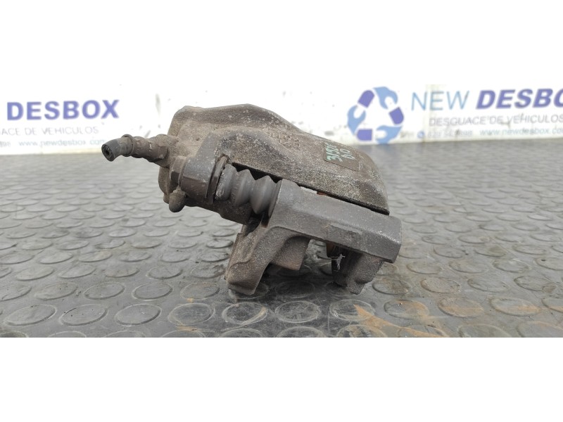 Recambio de pinza de freno delantera derecha para citroen berlingo 2.0 hdi multispace referencia OEM IAM 0204Y01132  