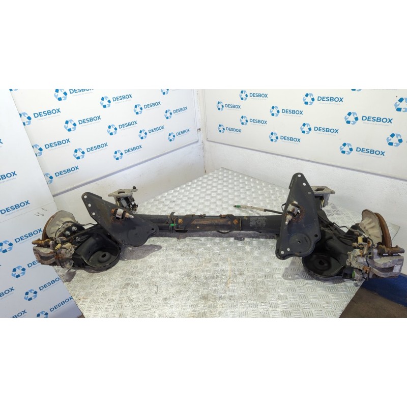 Recambio de puente trasero para citroen c4 grand picasso referencia OEM IAM 9681567580  