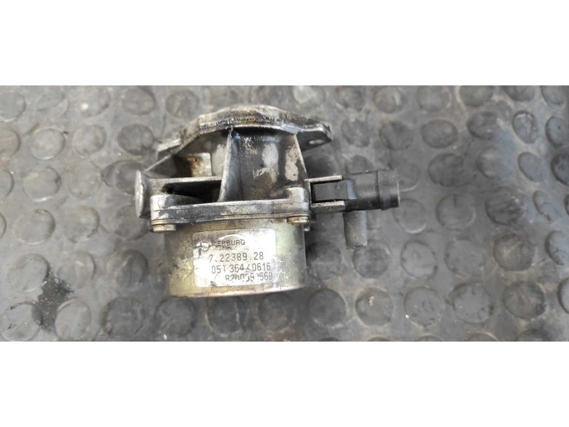 Recambio de depresor freno / bomba vacio para renault scenic ii 1.5 dci diesel referencia OEM IAM 8200399569  