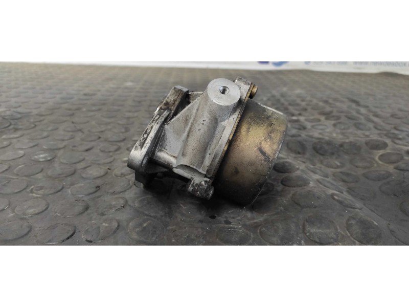 Recambio de depresor freno / bomba vacio para renault scenic ii 1.5 dci diesel referencia OEM IAM 8200399569  