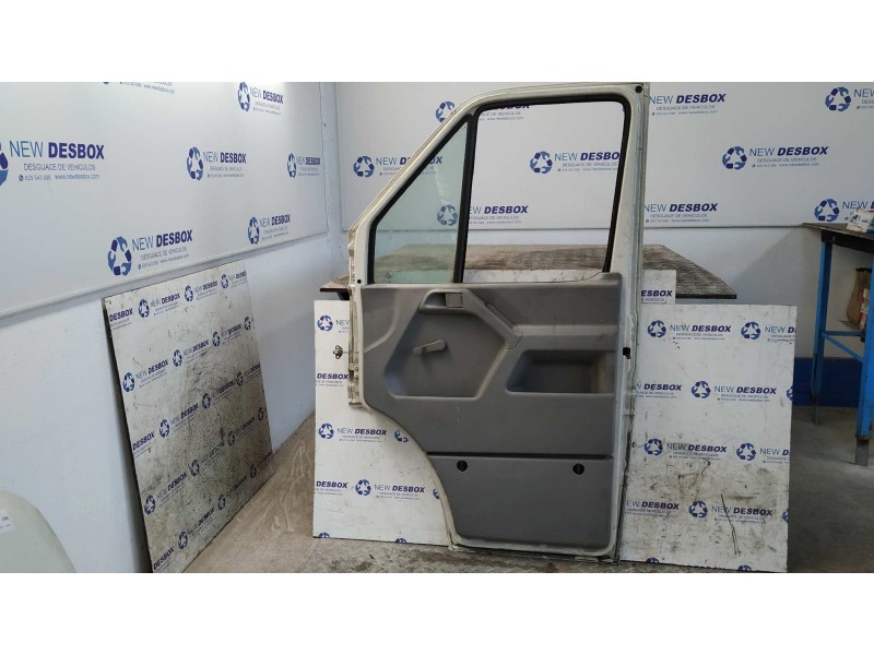 Recambio de puerta delantera derecha para volkswagen lt caja cerrada / combi (mod. 1997) 2.5 tdi referencia OEM IAM   