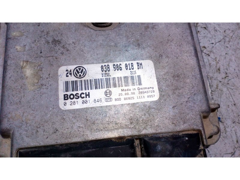 Recambio de centralita motor uce para volkswagen golf iv berlina (1j1) 1.9 tdi referencia OEM IAM 038906018BM  