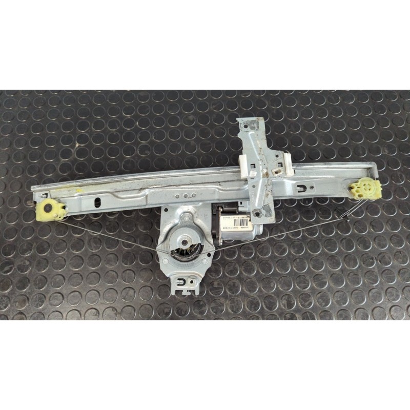 Recambio de elevalunas delantero izquierdo para peugeot 207 urban referencia OEM IAM 9681181980  