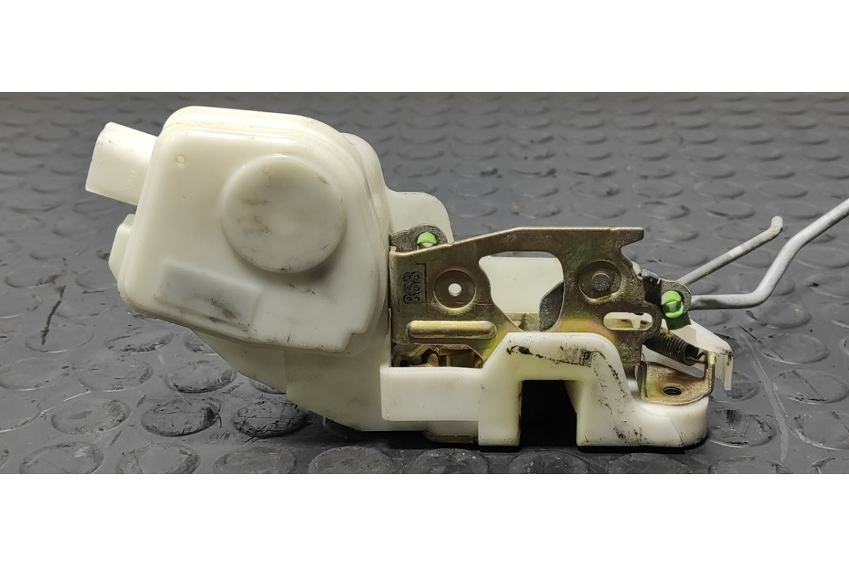 Recambio de cerradura puerta delantera derecha para mitsubishi l 200 (k6/7) 2500 td magnum sport (4-ptas.) referencia OEM IAM 98