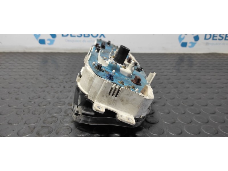 Recambio de cuadro instrumentos para mitsubishi l 200 (k6/7) 2500 td magnum sport (4-ptas.) referencia OEM IAM   