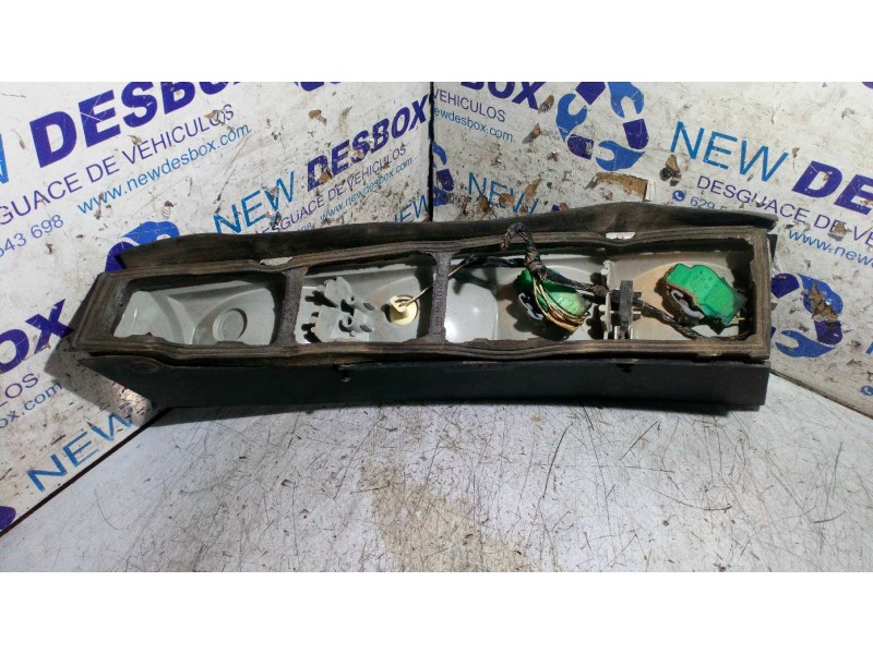 Recambio de piloto trasero izquierdo para opel pontiac trans sport 3.8 v6 cat referencia OEM IAM 16511103  