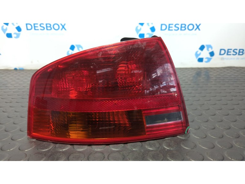 Recambio de piloto trasero izquierdo para audi a4 berlina (8e) 2.0 tdi 16v (103kw) referencia OEM IAM 8E5945095  