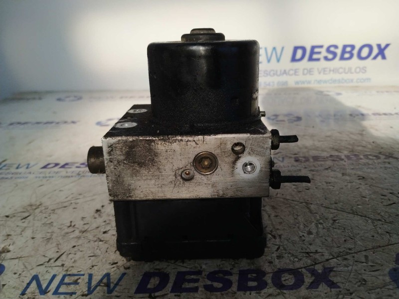 Recambio de abs para chrysler jeep gr.cherokee (zj)/(z) 2.5 td laredo (z) referencia OEM IAM P052009240AC  